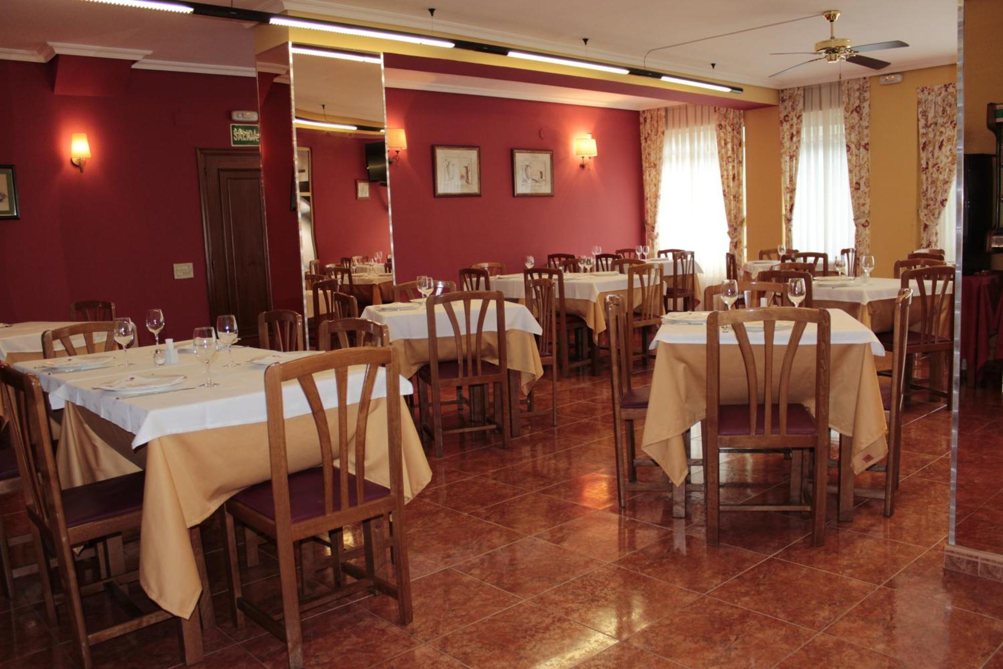 Hotel Penagrande Cangas De Narcea Zewnętrze zdjęcie
