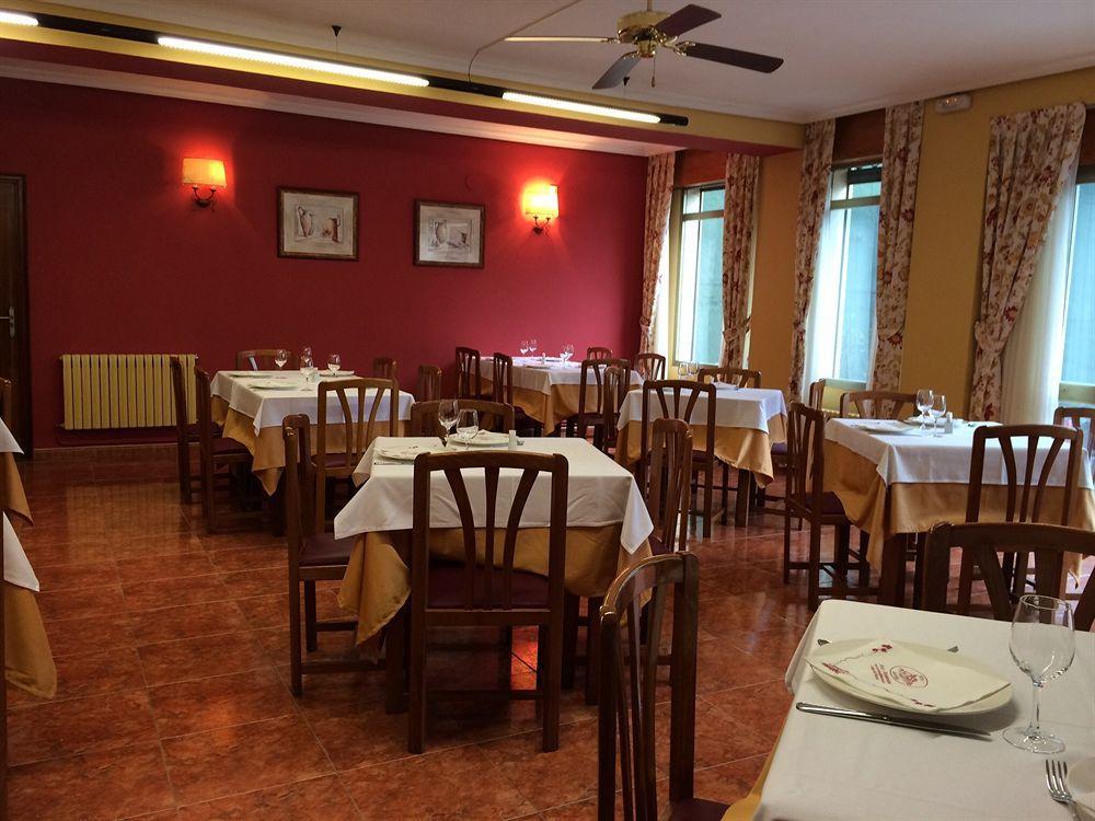 Hotel Penagrande Cangas De Narcea Zewnętrze zdjęcie