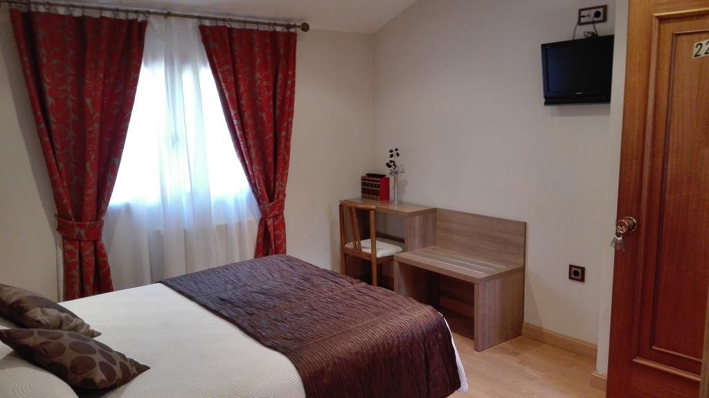 Hotel Penagrande Cangas De Narcea Zewnętrze zdjęcie