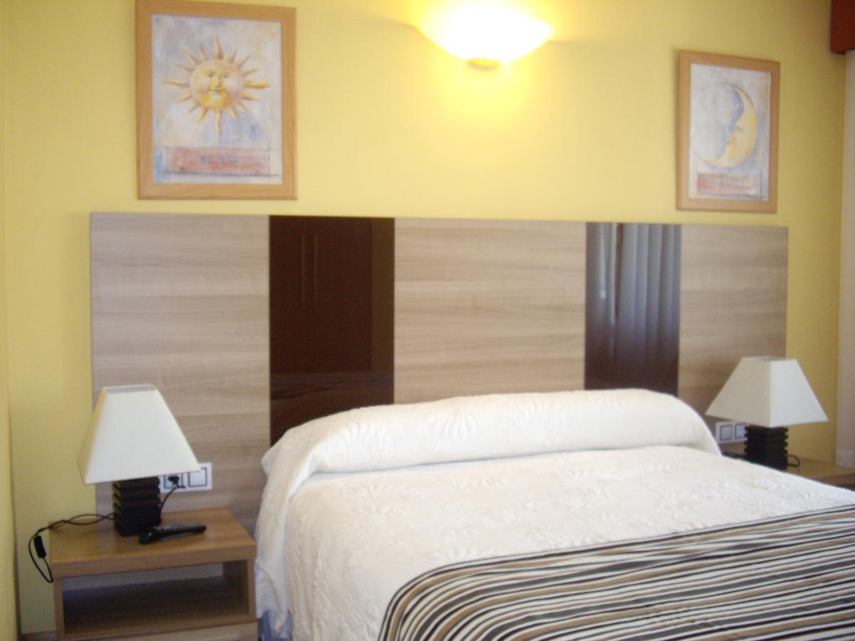 Hotel Penagrande Cangas De Narcea Zewnętrze zdjęcie