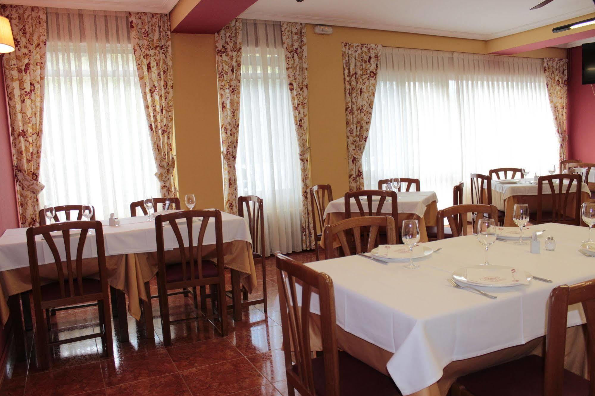 Hotel Penagrande Cangas De Narcea Zewnętrze zdjęcie