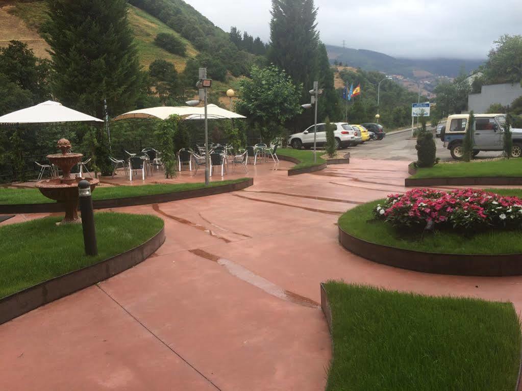 Hotel Penagrande Cangas De Narcea Zewnętrze zdjęcie